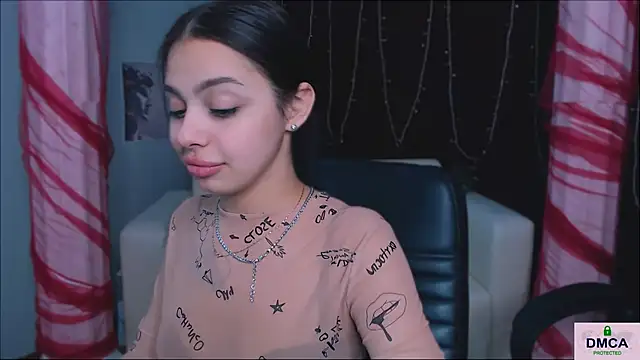 Snapshot of dilara_best chatting on February 24, 4:36 pm dilara best online show from February 24, 4:36 pm