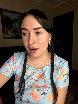 Snapshot of Roxana_Bell chatting on November 27, 7:16 pm Roxana Bell online show from November 27, 7:16 pm