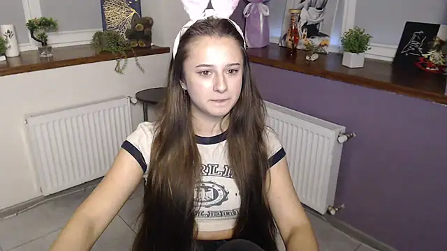 Snapshot of Caramel_bunny chatting on January 21, 4:27 pm Caramel bunny online show from January 21, 4:27 pm