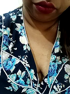 Ravina patil1 online show from December 17, 2:56 pm