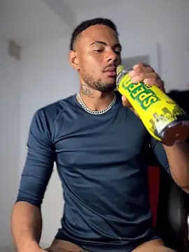 TysonWalkers online show from March 31, 3:19 am