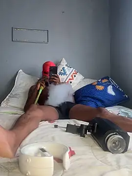 Maskman941 online show from November 16, 9:48 am