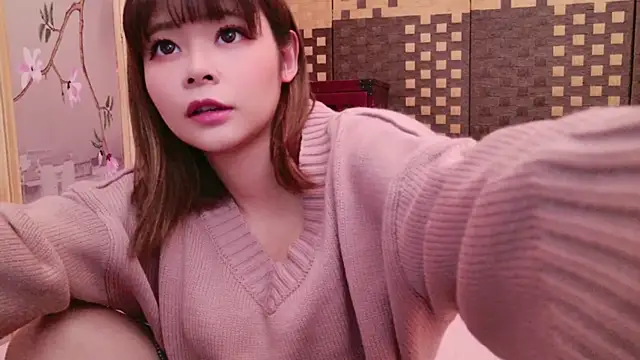 Snapshot of Megu_Melon chatting on January 2, 1:51 pm Megu Melon online show from January 2, 1:51 pm