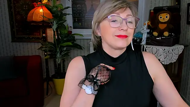 sugar vivien online show from January 8, 12:15 pm