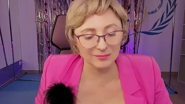 sugar vivien online show from February 26, 6:21 pm