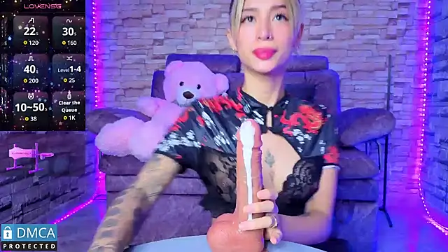 Snapshot of BellaOdisea chatting on May 26, 9:44 pm BellaOdisea online show from May 26, 9:44 pm