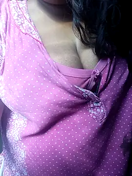 Snapshot of tamil_monasexy chatting on May 29, 10:46 am tamil monasexy online show from May 29, 10:46 am
