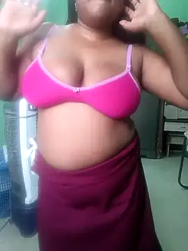Snapshot of tamil_monasexy chatting on July 22, 11:46 am tamil monasexy online show from July 22, 11:46 am