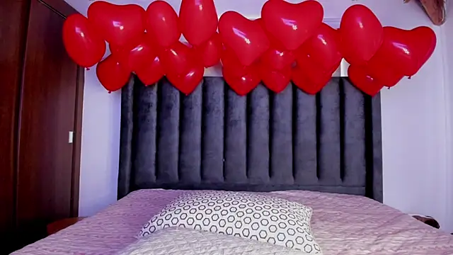 paulina soto online show from February 14, 8:16 pm