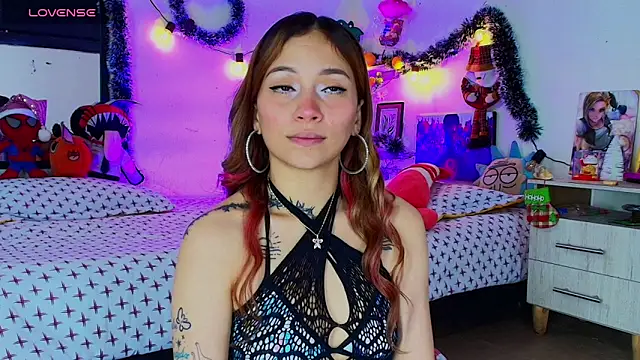 alisson zafiro  online show from December 4, 3:16 am