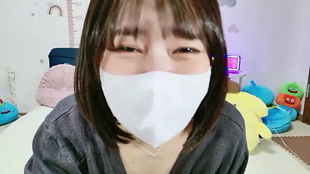 Snapshot of _Iroha_99 chatting on May 2, 2:33 pm Iroha 99 online show from May 2, 2:33 pm
