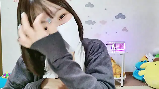 Snapshot of _Iroha_99 chatting on May 3, 3:07 pm Iroha 99 online show from May 3, 3:07 pm