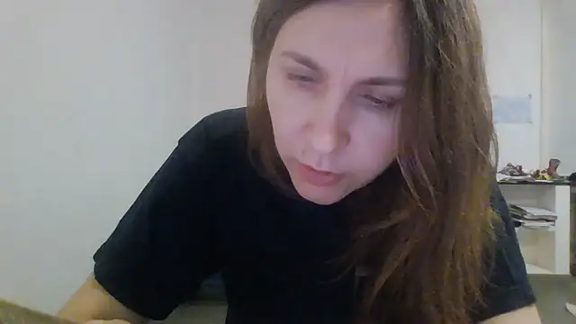 JasmineGlamour online show from April 18, 3:21 am