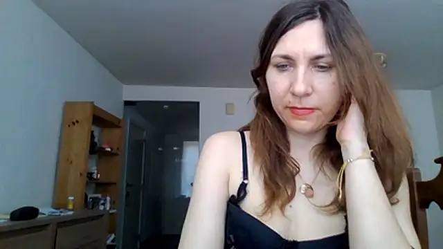 JasmineGlamour online show from May 25, 3:07 pm