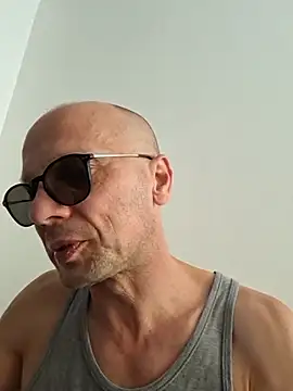 wedge75 online show from June 17, 2:29 pm