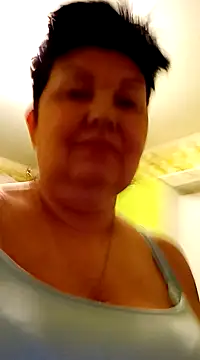 FantasyMichelle online show from December 31, 5:11 am