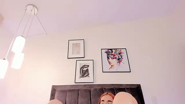 Snapshot of helen_mooree chatting on January 21, 1:22 pm helen mooree online show from January 21, 1:22 pm