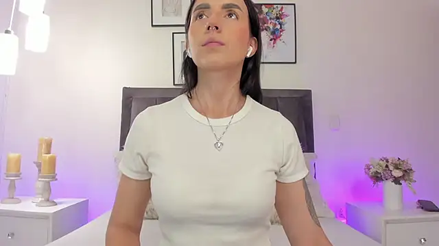 helen mooree online show from February 25, 12:37 pm