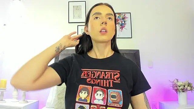 helen mooree online show from March 25, 12:44 pm