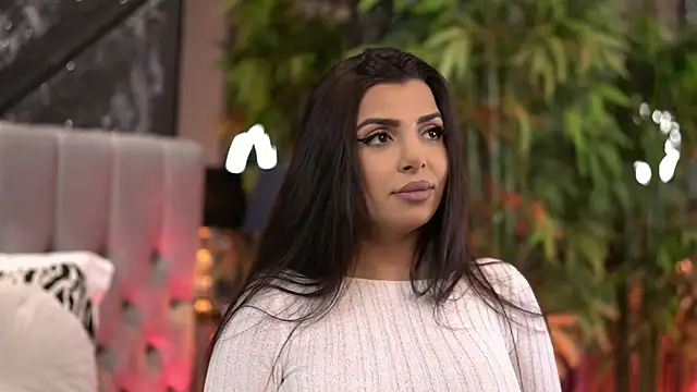 NicoleCellini online show from December 21, 7:32 pm