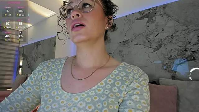 LIZ HOLMES online show from February 25, 10:36 am