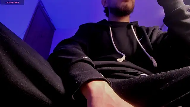 s sven03 online show from February 26, 6:51 pm