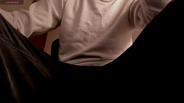 s sven03 online show from March 28, 2:38 pm