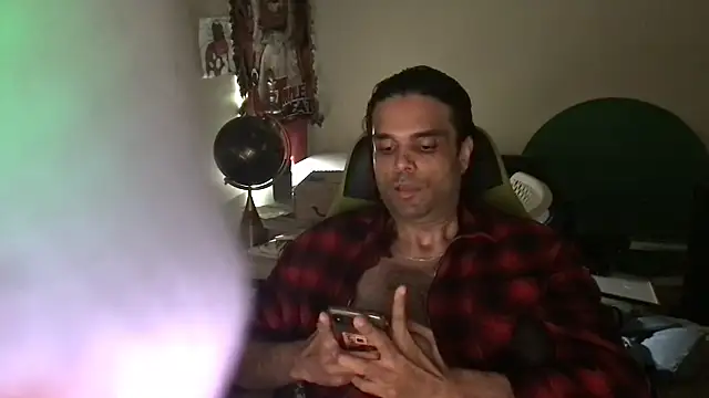 GForceSavage online show from March 7, 2:25 pm