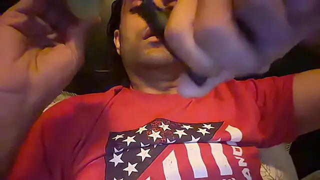 Snapshot of GForceSavage chatting on July 17, 1:01 am GForceSavage online show from July 17, 1:01 am