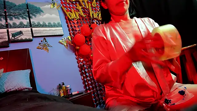 Snapshot of AdelleLennox_cg chatting on September 16, 7:04 pm AdelleLennox cg online show from September 16, 7:04 pm