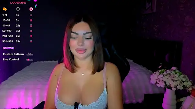 Snapshot of babyleilaa chatting on January 31, 9:46 pm babyleilaa online show from January 31, 9:46 pm