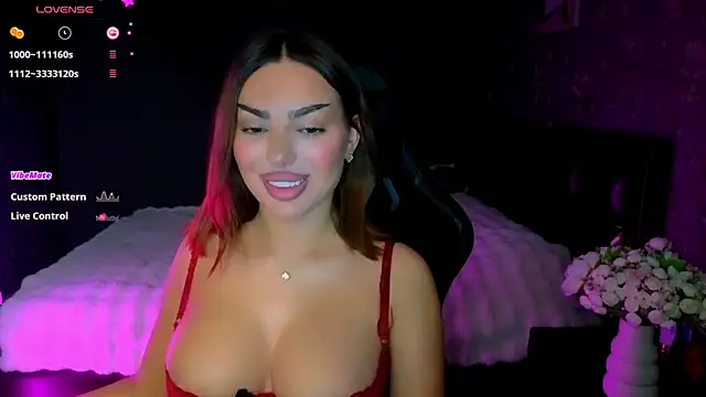 Snapshot of babyleilaa chatting on February 27, 9:48 pm babyleilaa online show from February 27, 9:48 pm