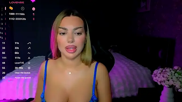 babyleilaa online show from March 11, 9:43 pm