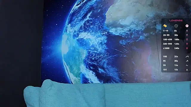 Snapshot of delessandro_world chatting on February 2, 1:26 am delessandro world online show from February 2, 1:26 am