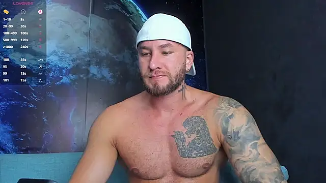 Snapshot of delessandro_world chatting on February 26, 11:48 pm delessandro world online show from February 26, 11:48 pm