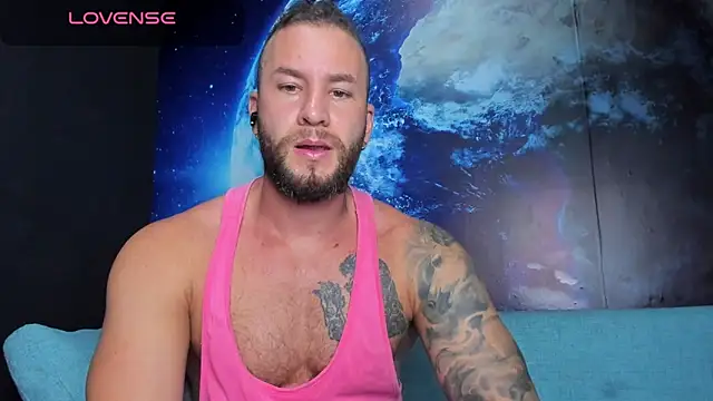 delessandro world online show from April 1, 2:01 am