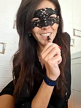 EmySkinny85 online show from November 19, 9:42 am