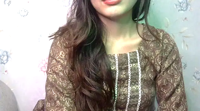 Snapshot of binisa_45 chatting on December 13, 5:43 pm binisa 45 online show from December 13, 5:43 pm