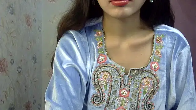 Snapshot of binisa_45 chatting on December 19, 2:46 pm binisa 45 online show from December 19, 2:46 pm