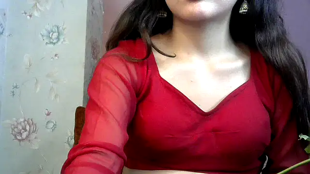 Snapshot of binisa_45 chatting on January 5, 2:52 pm binisa 45 online show from January 5, 2:52 pm