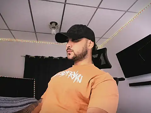 Sebas-hott online show from February 5, 10:58 pm