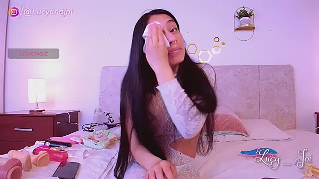 Lucy joi online show from January 12, 2:17 am