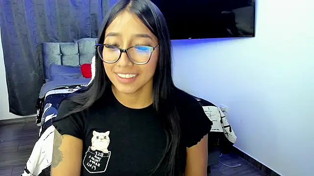 Snapshot of isa_bellaa0 chatting on December 20, 9:54 am isa bellaa0 online show from December 20, 9:54 am