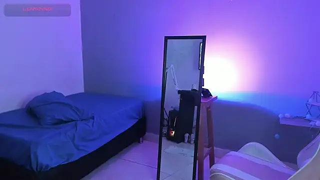 Yelena03 online show from March 16, 1:49 am