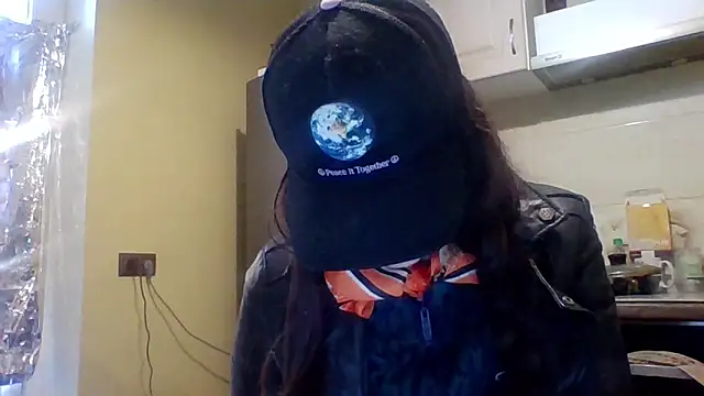 AliceTailor online show from May 5, 6:43 am