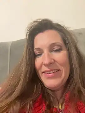 Snapshot of Lwhite1 chatting on June 15, 11:51 pm Lwhite1 online show from June 15, 11:51 pm