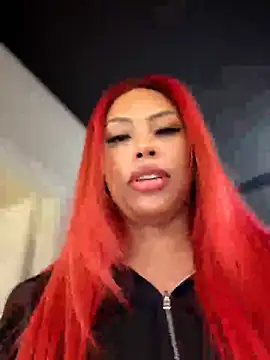 Snapshot of shaarebaare chatting on April 18, 3:32 am shaarebaare online show from April 18, 3:32 am