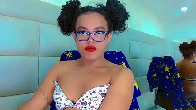 KayleighDreams  online show from February 7, 4:59 am