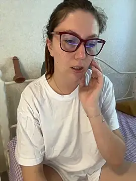 Snapshot of BeatriceTender chatting on May 25, 1:17 pm BeatriceTender online show from May 25, 1:17 pm