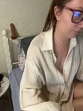 Snapshot of BeatriceTender chatting on May 30, 8:17 pm BeatriceTender online show from May 30, 8:17 pm